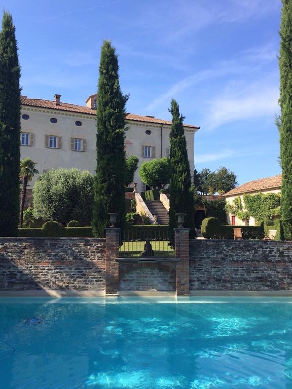 ネイヴェ Castello Di Coazzolo Bed & Breakfast エクステリア 写真