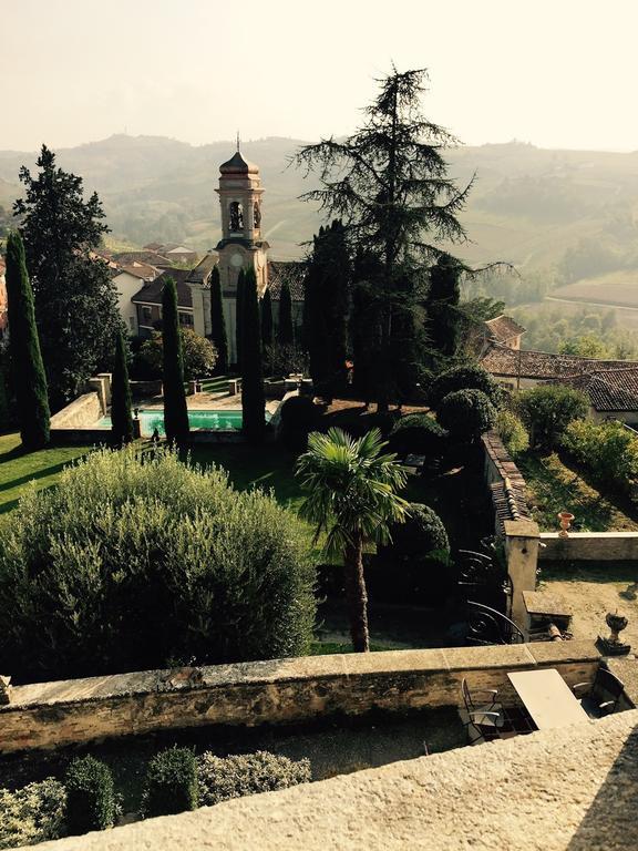 ネイヴェ Castello Di Coazzolo Bed & Breakfast エクステリア 写真
