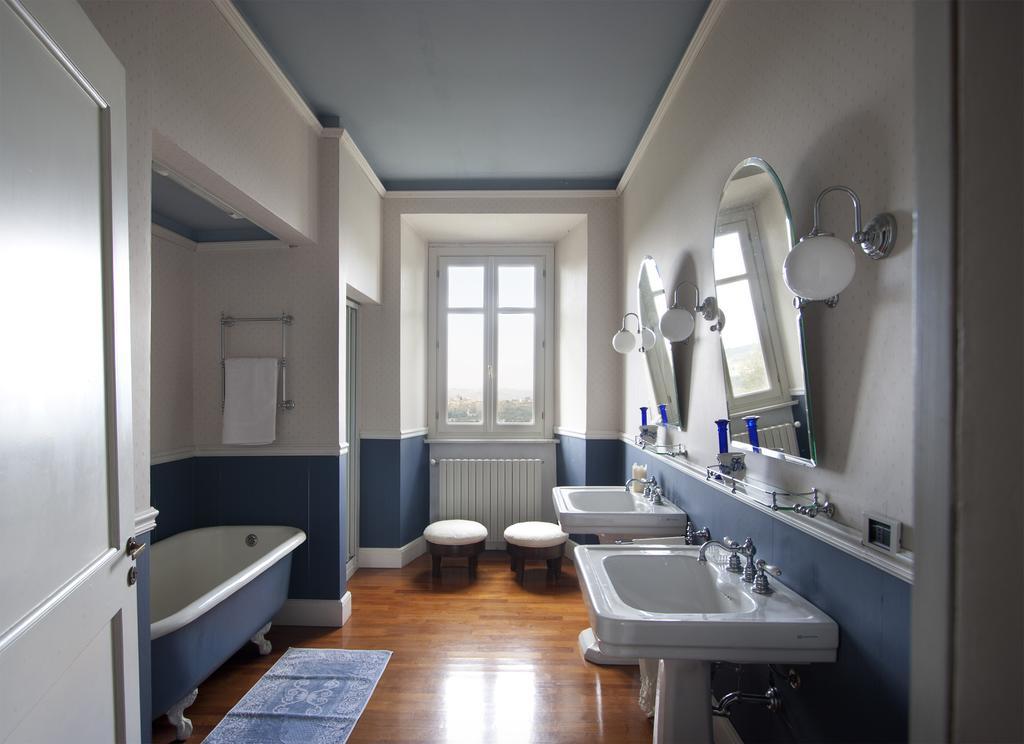 ネイヴェ Castello Di Coazzolo Bed & Breakfast 部屋 写真