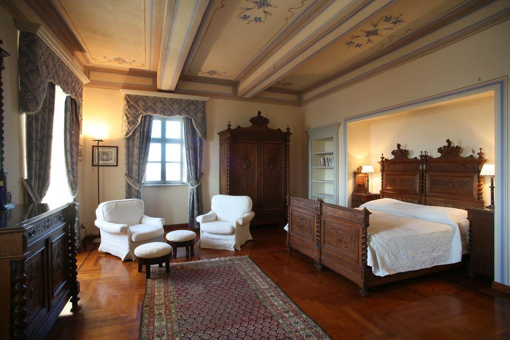 ネイヴェ Castello Di Coazzolo Bed & Breakfast 部屋 写真